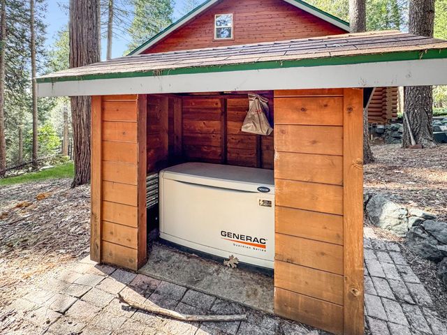 11582 Winter Moon Way, Nevada City, CA 95959