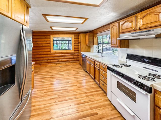 11582 Winter Moon Way, Nevada City, CA 95959