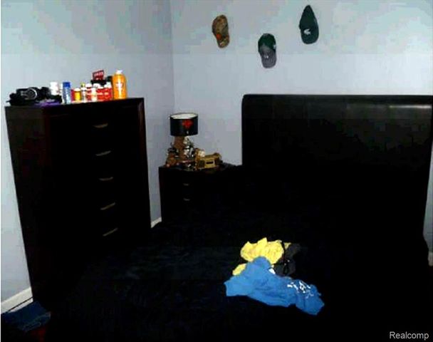 15482 Winston, Redford, MI 48239