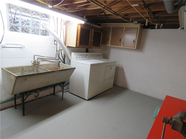 24 Laredo Drive, Chili, NY 14624