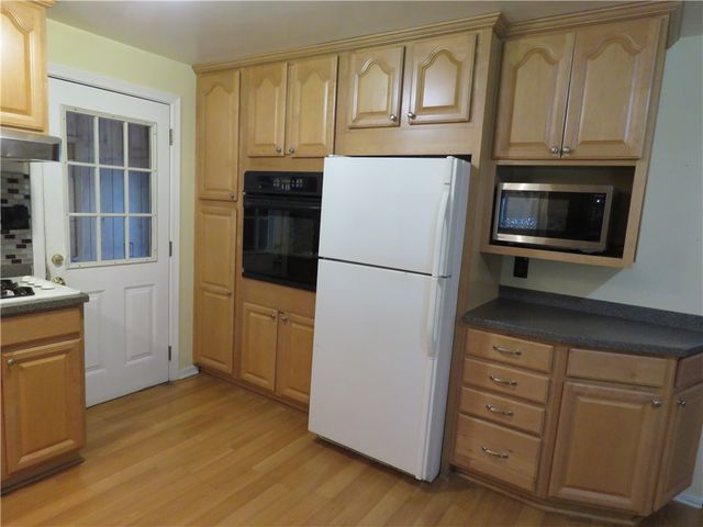 24 Laredo Drive, Chili, NY 14624