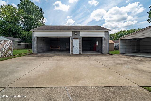 6213 Gayle Dr, Louisville, KY 40219