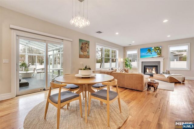 203 Marcotte Lane, Bergenfield, NJ 07621
