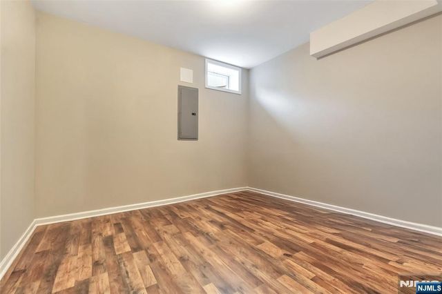 203 Marcotte Lane, Bergenfield, NJ 07621