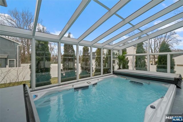 203 Marcotte Lane, Bergenfield, NJ 07621