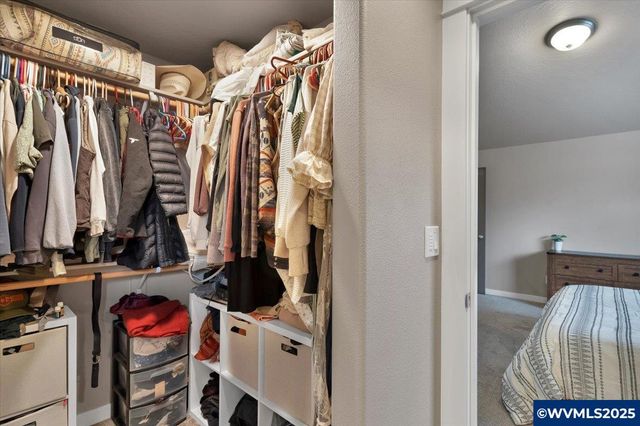 1248 Chukar St, Stayton, OR 97383