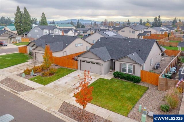 1248 Chukar St, Stayton, OR 97383