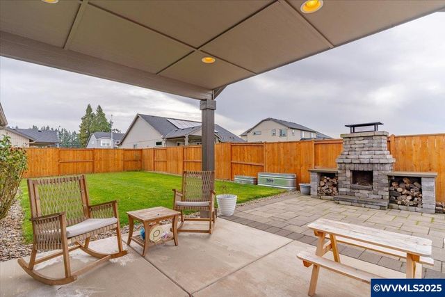 1248 Chukar St, Stayton, OR 97383