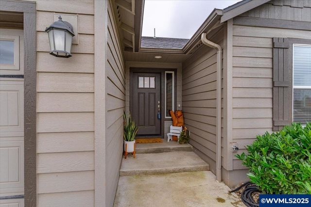 1248 Chukar St, Stayton, OR 97383