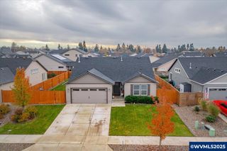 1248 Chukar St, Stayton, OR 97383