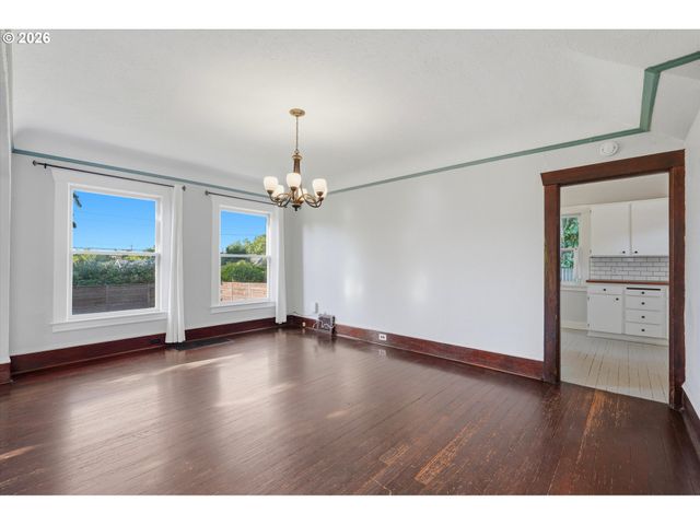 6552 Ne 8TH Ave, Portland, OR 97211
