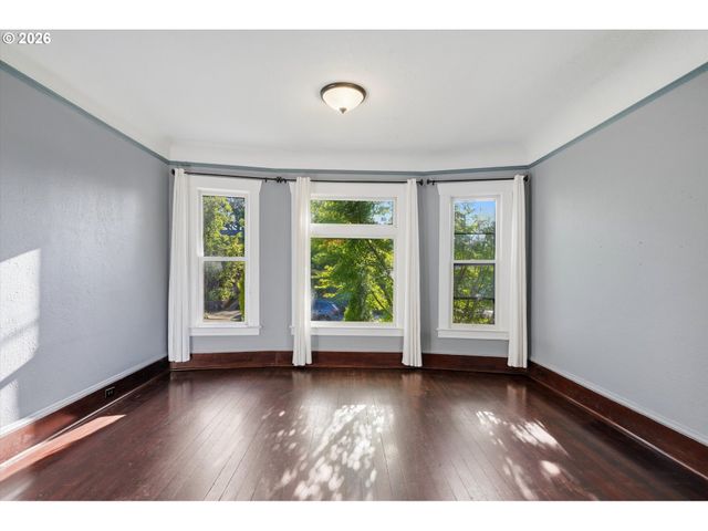 6552 Ne 8TH Ave, Portland, OR 97211