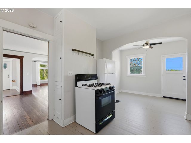 6552 Ne 8TH Ave, Portland, OR 97211