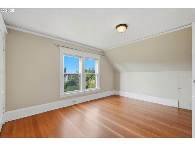 6552 Ne 8TH Ave, Portland, OR 97211
