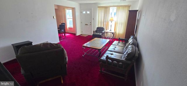 1100 HARBOUR DR, Palmyra, NJ 08065