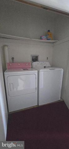 1100 HARBOUR DR, Palmyra, NJ 08065