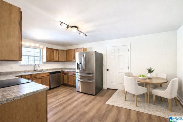 1137 7TH AVENUE, Pleasant Grove, AL 35127