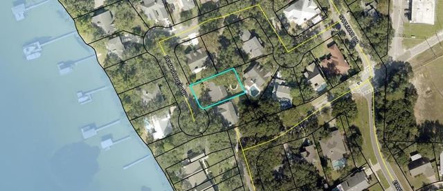 2552 Palm Shores Drive, Shalimar, FL 32579