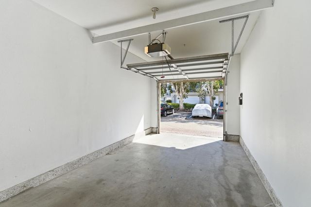 601 Baltic Circle 627, Redwood City, CA 94065