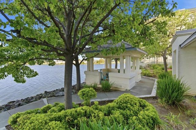 601 Baltic Circle 627, Redwood City, CA 94065
