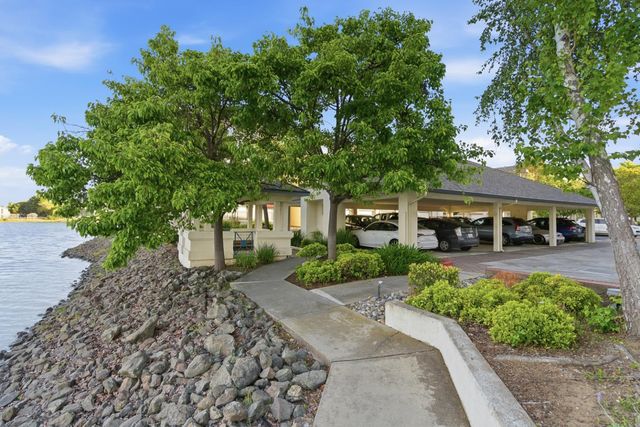 601 Baltic Circle 627, Redwood City, CA 94065