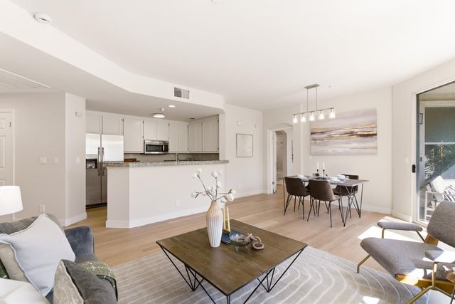 601 Baltic Circle 627, Redwood City, CA 94065