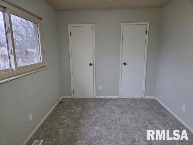 5820 N FROSTWOOD Parkway, Peoria, IL 61615