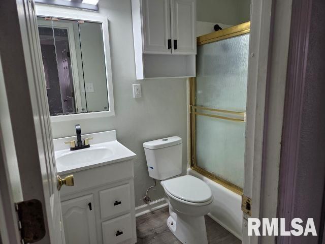 5820 N FROSTWOOD Parkway, Peoria, IL 61615