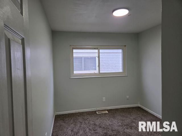 5820 N FROSTWOOD Parkway, Peoria, IL 61615