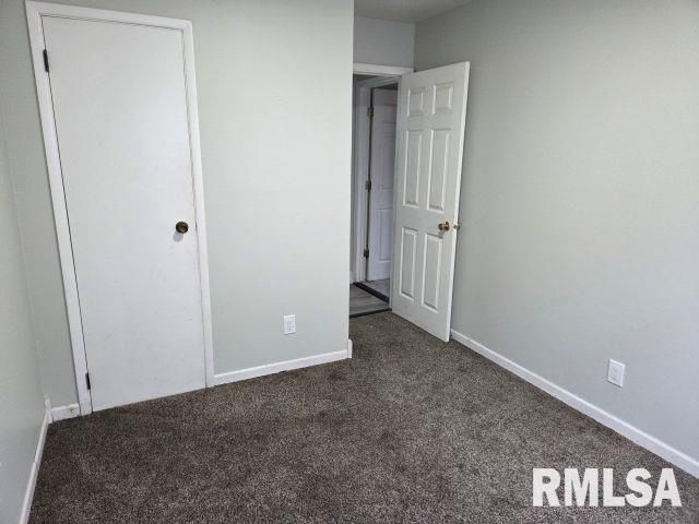 5820 N FROSTWOOD Parkway, Peoria, IL 61615