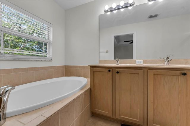 1421 RIDGE TERRACE, Tarpon Springs, FL 34689