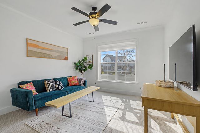 3460 Burgate Trl, Thompsons Station, TN 37179