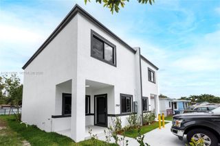 2969 NW 59 St, Miami, FL 33142