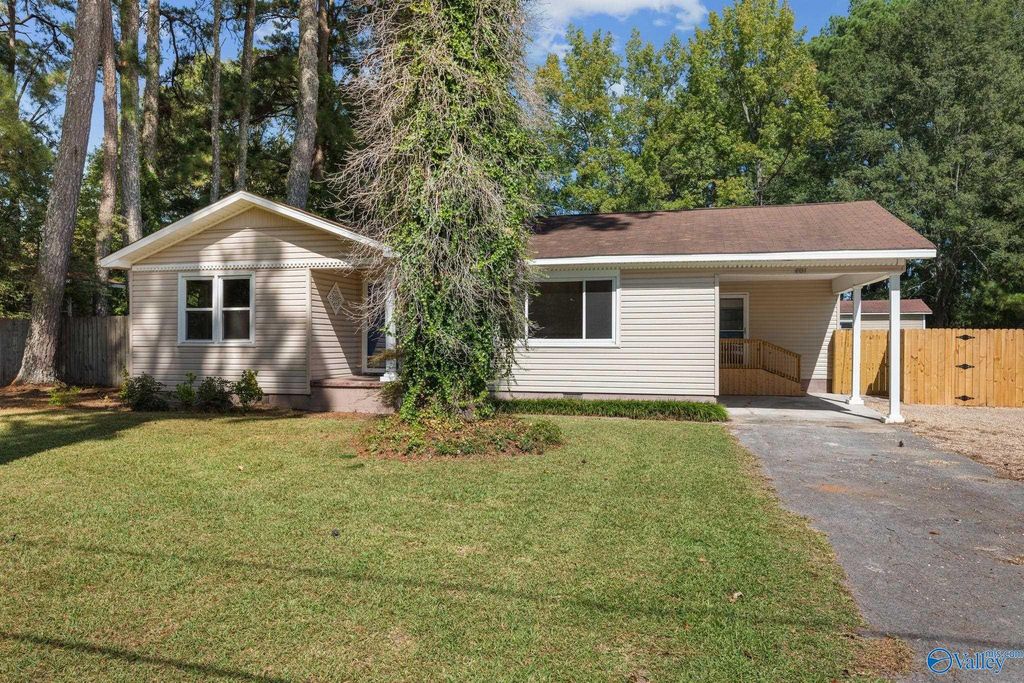 401 Longhorn Pass NW, Hartselle, AL 35640