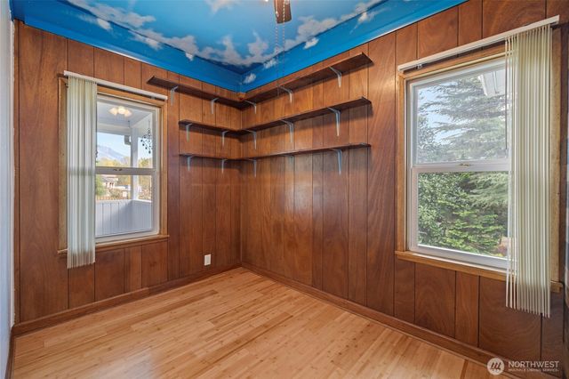 7362 N superior Avenue, Concrete, WA 98237