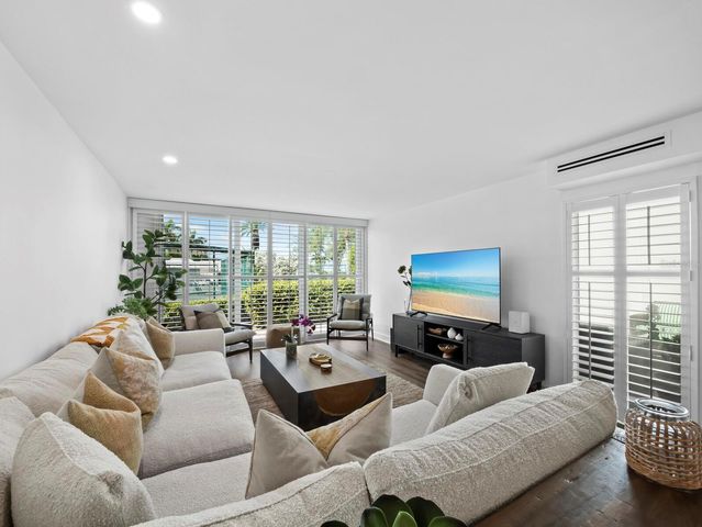 5055 GULF OF MEXICO DRIVE 115, Longboat Key, FL 34228