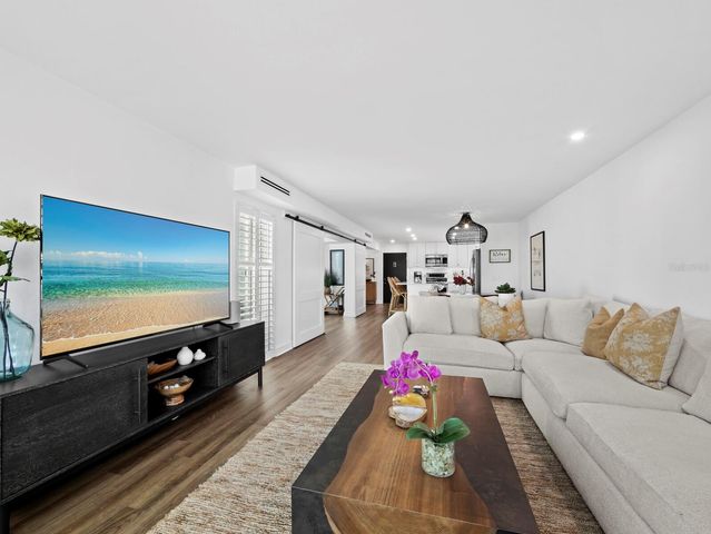 5055 GULF OF MEXICO DRIVE 115, Longboat Key, FL 34228