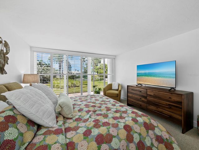 5055 GULF OF MEXICO DRIVE 115, Longboat Key, FL 34228
