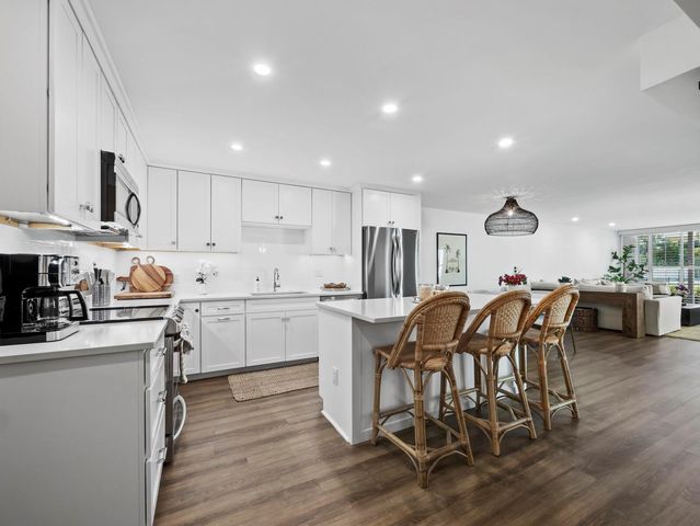 5055 GULF OF MEXICO DRIVE 115, Longboat Key, FL 34228