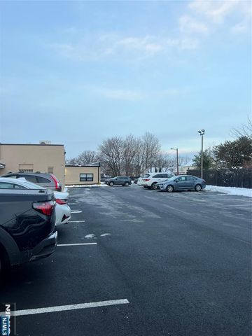 393 S Washington Avenue, Bergenfield, NJ 07621