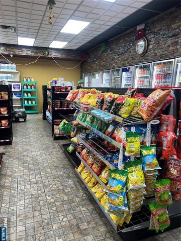 393 S Washington Avenue, Bergenfield, NJ 07621