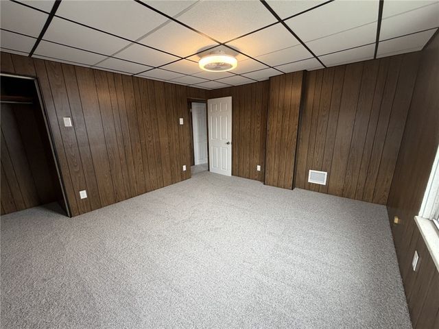1154 Eisenhower Dr, West Deer, PA 15076