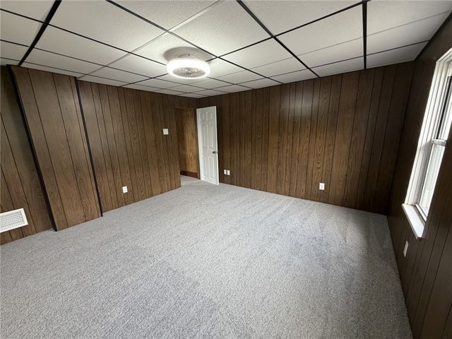 1154 Eisenhower Dr, West Deer, PA 15076