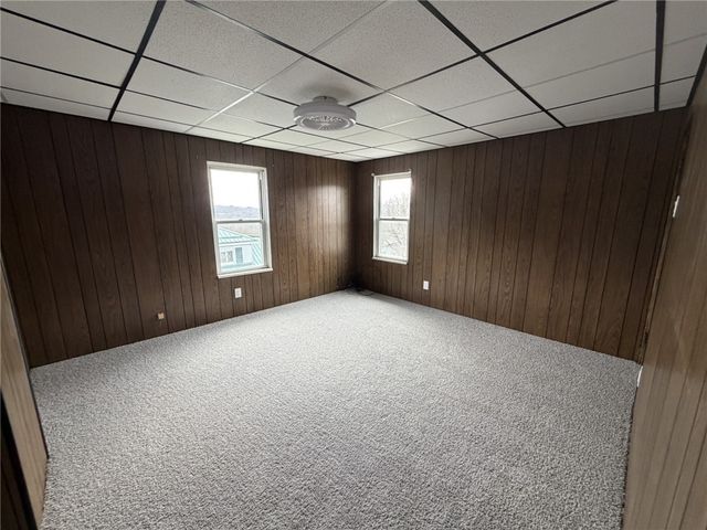 1154 Eisenhower Dr, West Deer, PA 15076