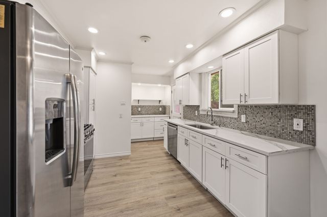 2417 Muret Street, Irving, TX 75062