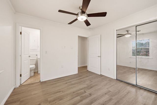 2417 Muret Street, Irving, TX 75062