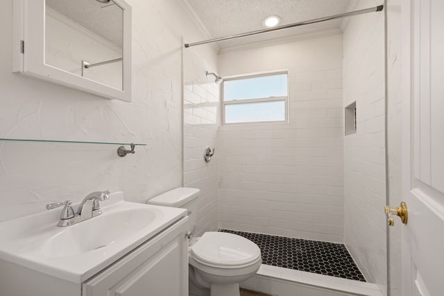 2417 Muret Street, Irving, TX 75062
