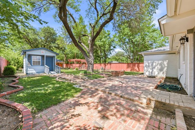 2417 Muret Street, Irving, TX 75062
