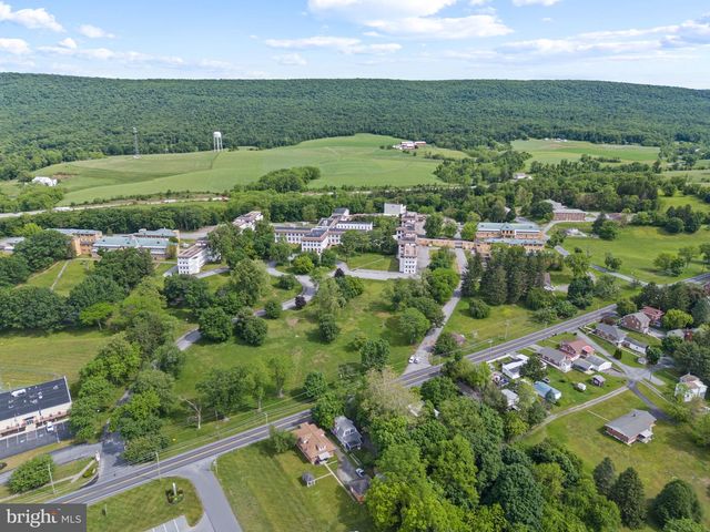 3543 OLD ROUTE 22, Hamburg, PA 19526