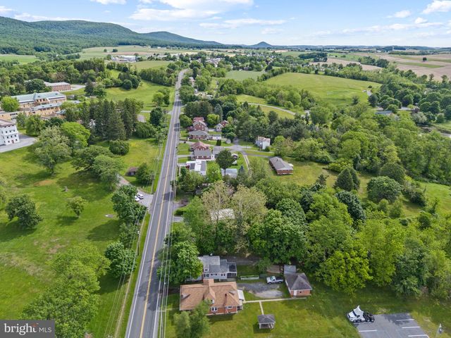 3543 OLD ROUTE 22, Hamburg, PA 19526